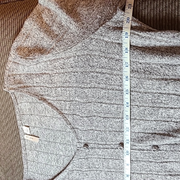 C Fleece Smocked Blouse - Picture 10 of 12